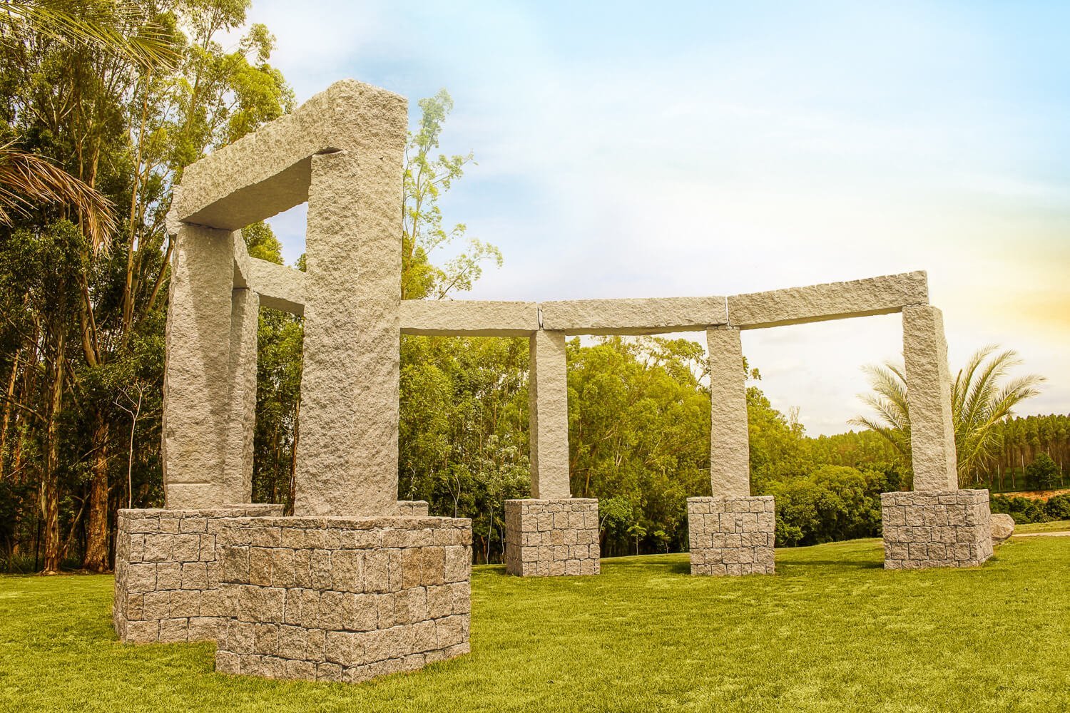 STONEHENGE