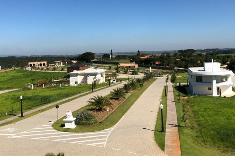 Dicas para investir em um terreno de alto padrão no interior