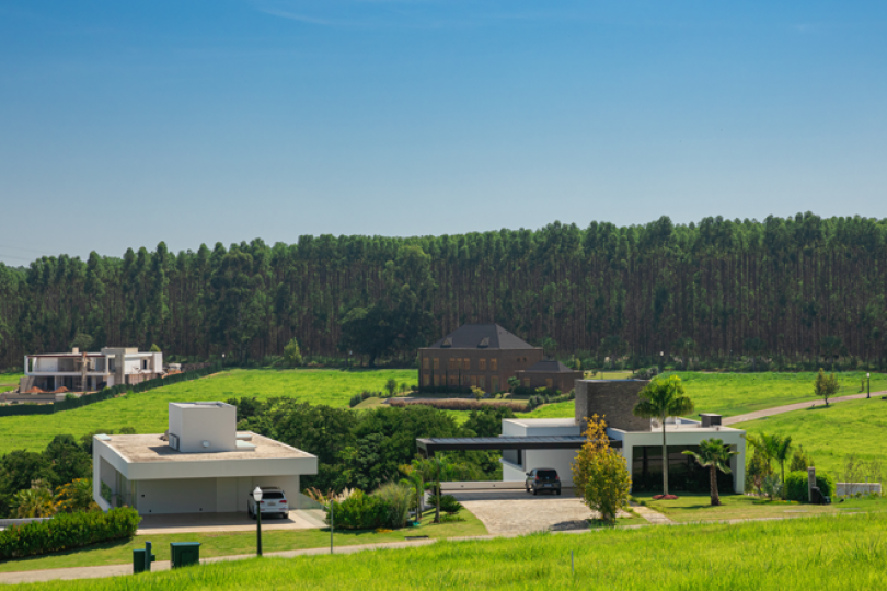 Inspire-se com os projetos de casa de campo do Porto São Pedro