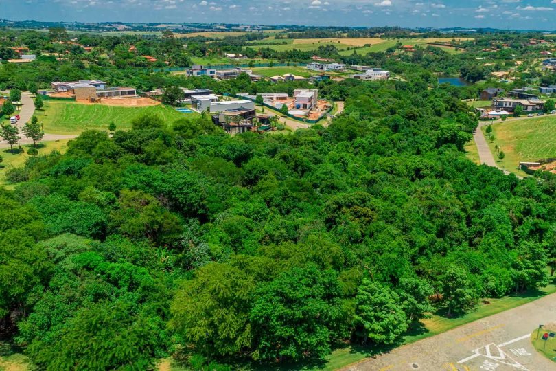 Trocar a cidade pelo interior: cuidados para escolher o imóvel ideal